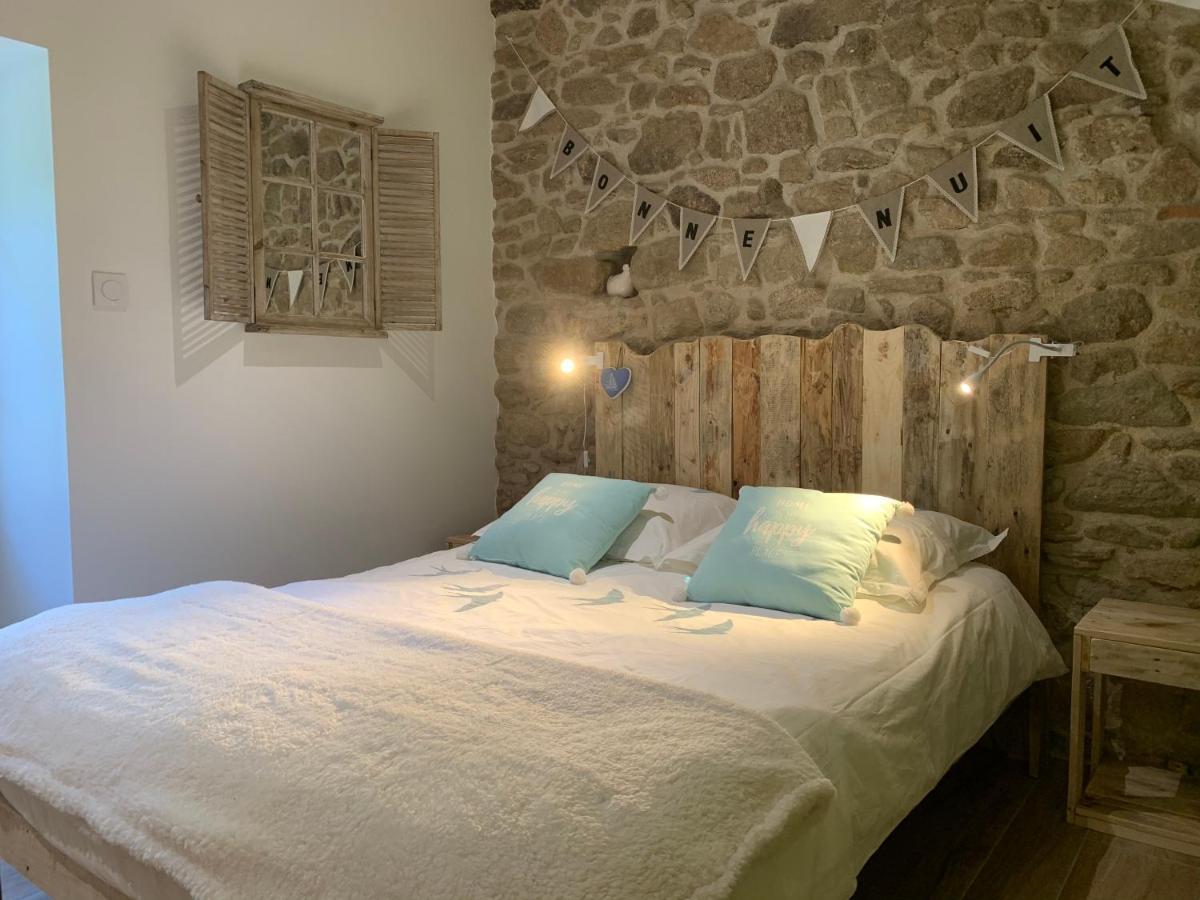 Chambres D'Hotes Logis Charrier Le Petit Bignon Лез-Эпес Экстерьер фото